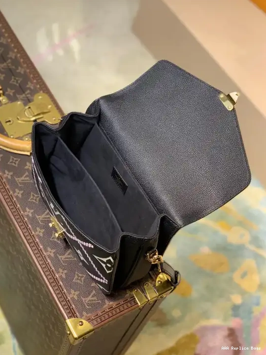 Aaa replica bags MÉTIS VUITTON LOUIS POCHETTE 0518